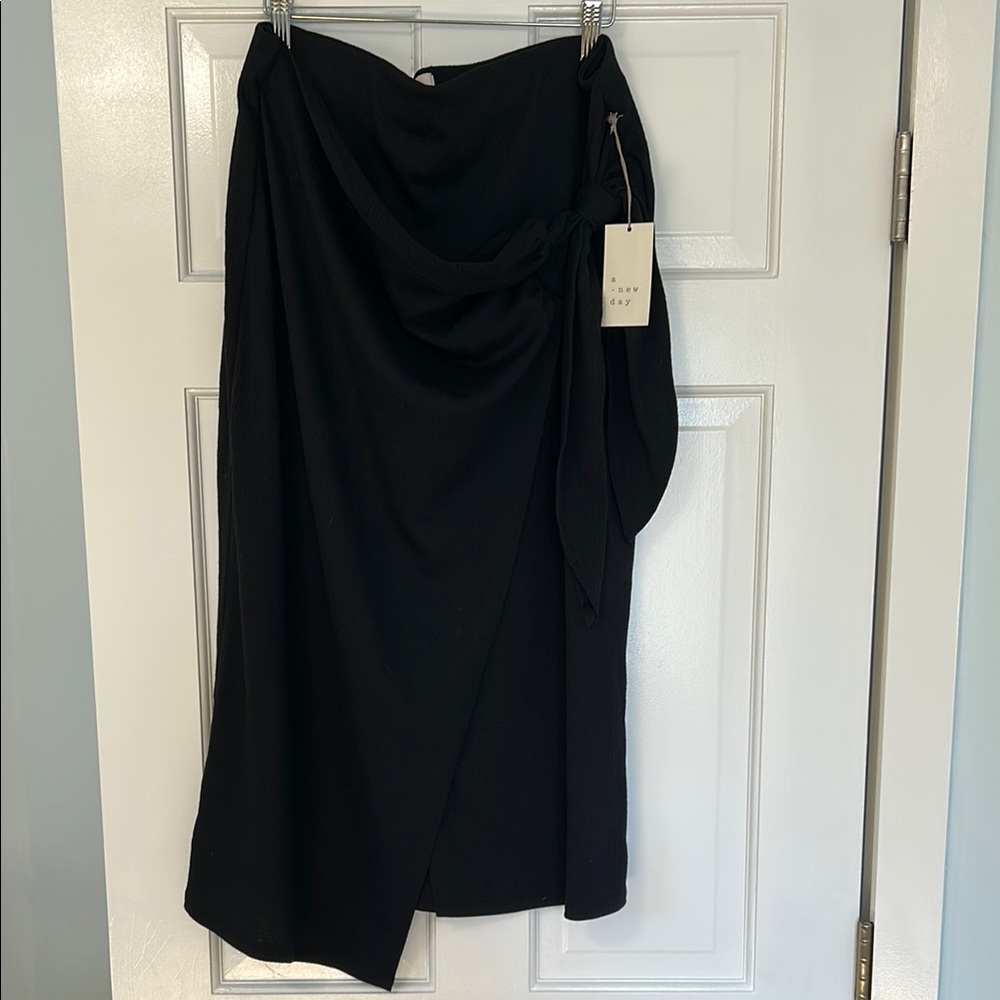 A New Day Black Midi Wrap Skirt 
Size XL 
Comfy Stretch Business Casual